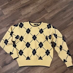 Liz Claiborne, vintage argyle sweater, yellow & navy size small.